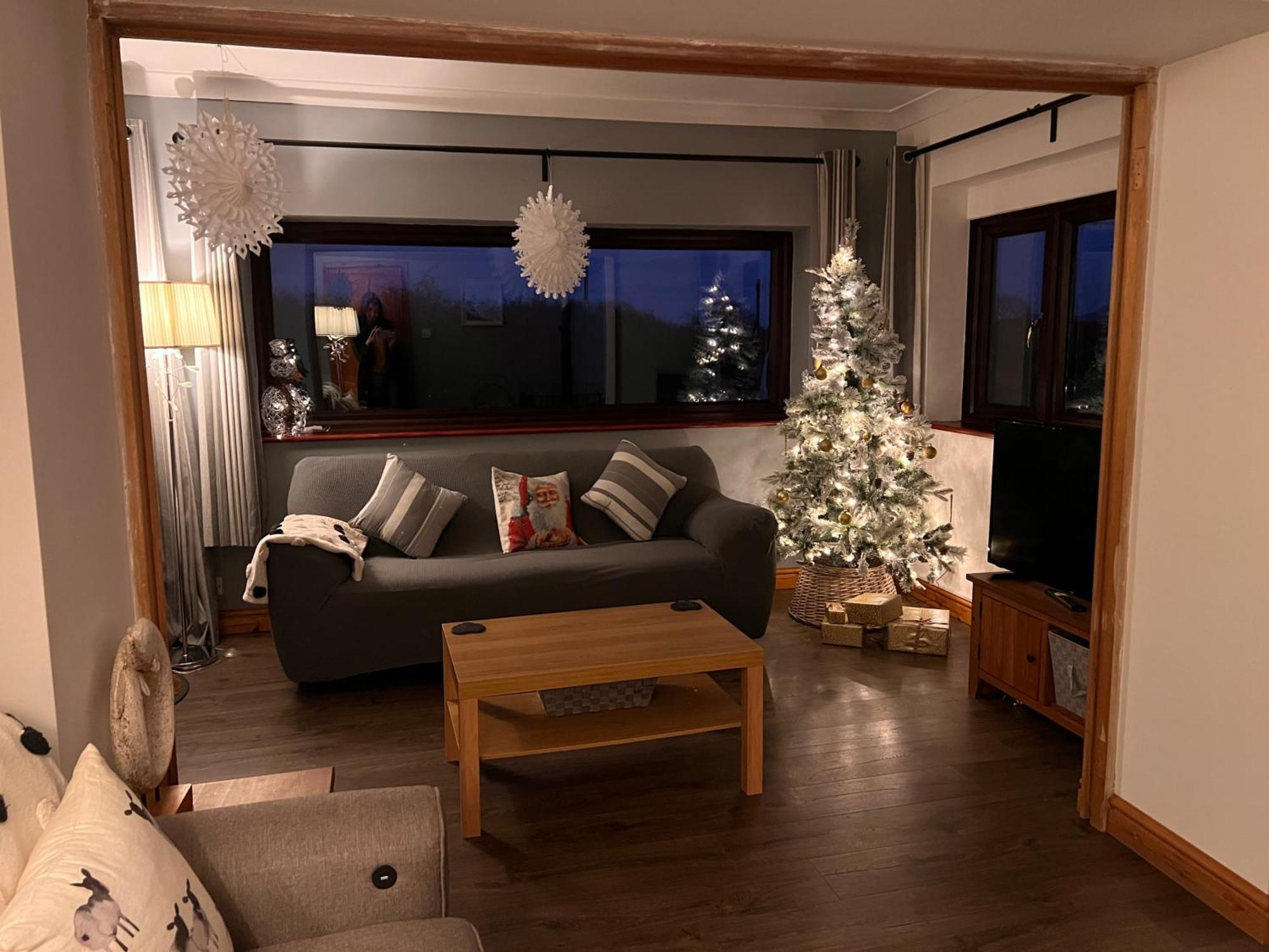 3 Bed Detached Cottage- Log Burner Mountain Views Beaumaris Eksteriør billede